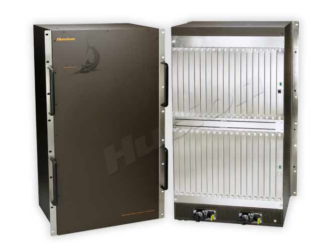 Husion HDC 7200 4 埠插卡式混合訊號矩陣主機(72 X 72)